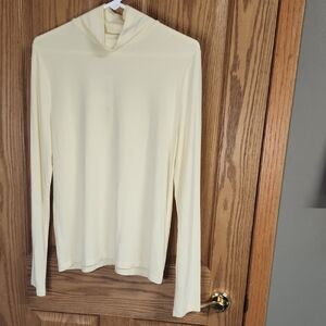 Lou & Grey Soft Lemon Mock Turtleneck Long Sleeve Tee